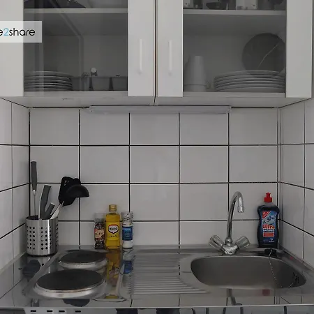 Serviced Apartments I Home2Share Apart-hotel